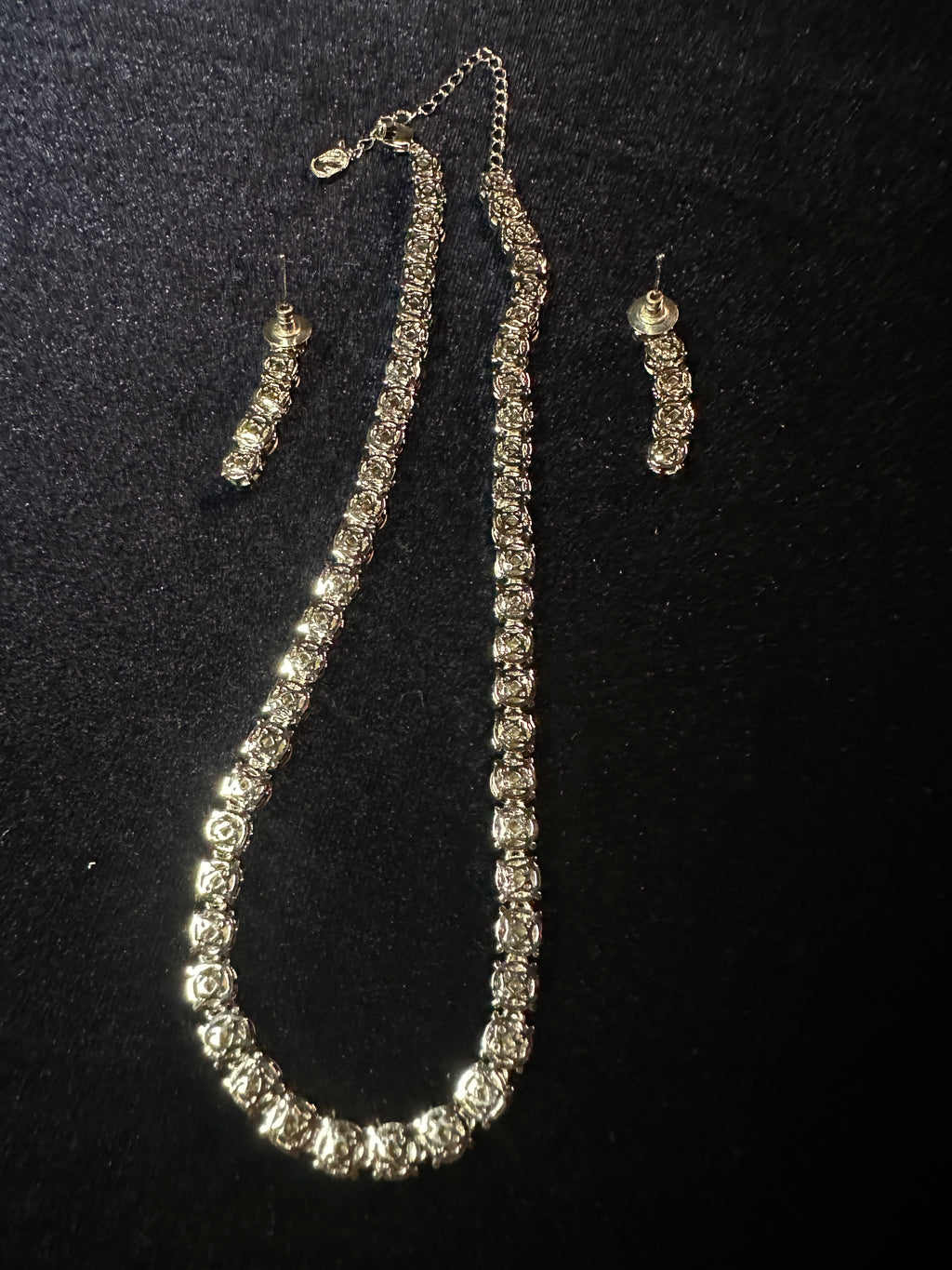 Silver-Plated Apple Green Crystal Tennis Necklace & Drop Earrings Set